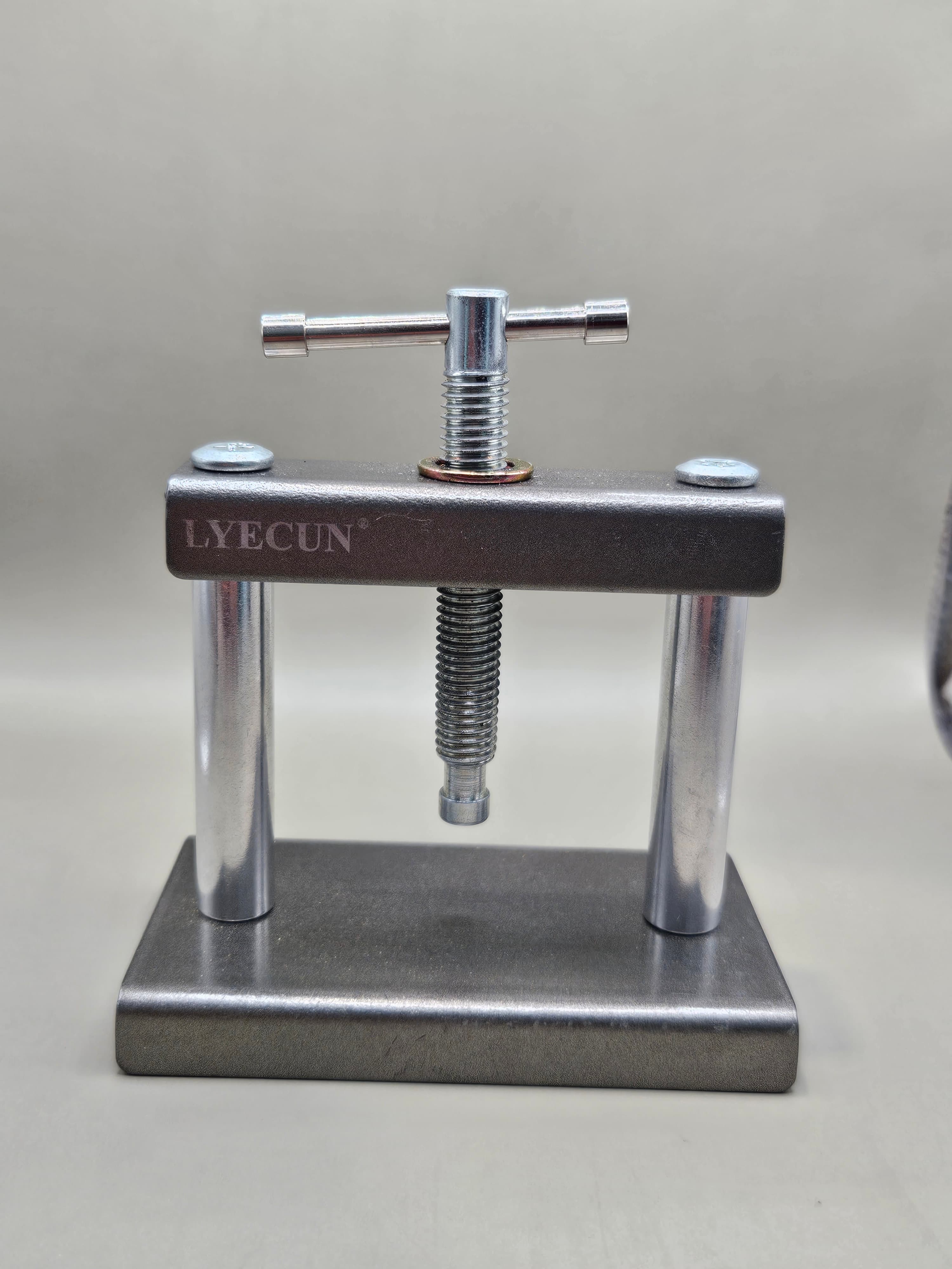 LYECUN Watch Crystal & Case Press Tool Set – Watchmaker Repair Press with Nylon Dies
